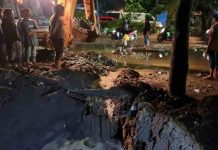 Tangani Genangan di Jalan Hertasning, Dinas PUTR Sulsel Bersihkan Saluran Drainase