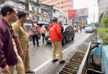 Danny Pomanto Tinjau Saluran Drainase, Pastikan Satgas Standby 24 Jam
