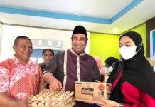 Bangun Mushollah di Puskesmas Bontoa dan Serahkan Bantuan Makanan Sehat, Bupati Maros: Penuhi Gizi Anak Kita