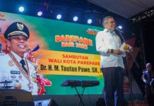 Buka Parepare Fair 2023, Taufan Pawe Tebar Senyum Manis