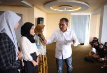 Wali Kota Makassar Danny Pomanto Beri Kuliah Umum Mahasiswa UMS Rappang