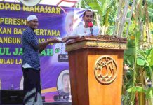 Ketua DPRD Makassar Rudianto Lallo Letakkan Batu Pertama Pembangunan Masjid Nurul Jazirah Langkai