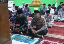Camat Tallo Safari Ramadan, TNI-Polri Mesra di Dalam Masjid