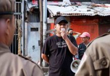 Camat Ujung Pandang Syahrial Syamsuri Pimpin Penertiban Lapak PKL di Khairil Anwar