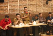 Camat Tallo Alamsyah Rapat Bersama Kapolrestabes, Ajak RT dan RW Jadi Mata dan Telinga