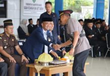 Peringatan Hardiknas Tahun 2023, Pimpinan DPRD Maros Upacara di Lapangan Pallantikang