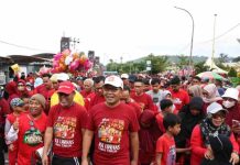 Danny Pomanto Senyum-senyum, Ramaikan Jalan Sehat IKA Unhas Bersama Bupati Budiman dan Ribuan Masyarakat Lutim