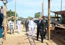 Danny Pomanto Bangun Kapal Pinisi di Makassar, Curi Perhatian Panglima TNI