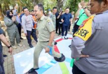 Outbound bersama Pemuda Delegasi Apeksi, Wali Kota Danny Senyum-senyum