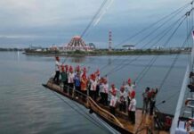 Danny Pomanto Jamu Wali Kota se-Indonesia di Atas Kapal Phinisi Keliling Pantai Losari Makassar