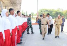 Pantau Latihan, Danny Pomanto Bakar Semangat Anggota Paskibraka Makassar