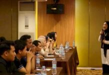 Dispora Makassar Bekali Pemuda Kemampuan Digital Branding: Mulai Desain, Foto, dan Video