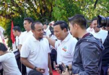 Menhan Prabowo Lepas Jalan Sehat Anti Mager, Andi Sudirman Sulaiman Senyum-senyum