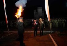 Tengah Malam, Gubernur Sulsel Andi Sudirman Renungkan 78 Tahun Kemerdekaan Indonesia