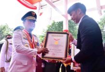 Gubernur Andi Sudirman Terima Penghargaan Rekor MURI, Berkat Sulsel Anti Mager