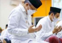 Buka Safari Ramadan di Masjid Terapung BJ. Habibie, Taufan Pawe Minta Maaf