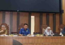 Amri Yusuf Pimpin Rapat Gabungan Komisi DPRD Maros, Ini yang Dibahas
