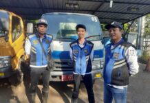 Pastikan Sistem Sanitasi Makassar Baik, Tim Dinas PU Makassar Keliling Kota