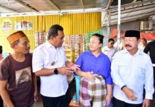 Cerita Haru Pemilik Warung di Gowa Izin Pakai Nama Pj Gubernur Bahtiar untuk Anaknya