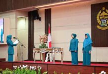 Sofha Marwah Bahtiar Lantik Pj Ketua TP PKK Enrekang dan Kota Parepare, Simak Pesannya