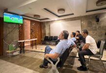 Seru dan Tegang Danny Pomanto Menyaksikan Nobar Piala Dunia U-17 Bersama SKPD