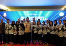 24 Guru dan Kepsek Terima Penghargaan, Rudianto Lallo Mengaku Sedih Kalau Ada Guru Intensifnya Kecil