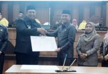 DPRD Maros Setujui Raperda Penyelenggaraan Keolahragaan, Bupati Maros Siap Bangun Kembali Stadion Kassi Kebo