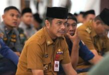 Kepala Bapenda Makassar Firman H Pagarra Bareng Jajarannya Turut Meriahkan Sulsel Bershalawat