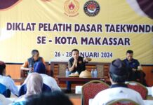 Bareng Pelatih Nasional, Ketua KONI Makassar Beri Motivasi di Pendidikan Dasar Khusus Pelatih Taekwondo