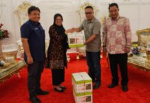 Menindaklanjuti Program Prioritas Presiden Jokowi, Pemprov Sulsel Kembali Salurkan Bantuan Bibit Cabai di Kabupaten dan Kota