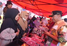 Pasar Murah Kolaborasi Pemprov Sulsel dan Bulog Bikin Bersemangat Warga Lutim Hingga Pengunjung Membludak