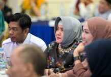 Hadir di Peluncuran Buku Prof Aminuddin Ilmar, Indira Yusuf Ismail Bilang Wali Kota Danny Menciptakan Kepemimpin Lorong Sampai RT/RW
