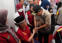 Masya Allah, Pj Gubernur dan Kapolda Sulsel saat di Gowa Jemput Penyandang Disabilitas ke TPS