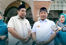 Bupati Maros Dampingi Pj Gubernur Bahtiar Pantau Pasar Murah