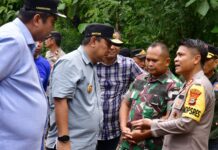 Salurkan Bantuan Sembako, Tanam Pisang Cavendish dan Galakkan IB, Setelah Itu Pj Gubernur Sulsel Buka Puasa dan Tarawih
