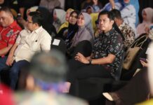 Dukung Istri di Ajang Fashion Dekranasda Preloved Charity, Firman : Saya Apresiasi, Bajunya Dilelang dan Hasilnya untuk UKM, Disabilitas serta Korban Kebakaran