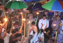 Mengintip Warga Makassar Sambut Idul Fitri 1445 H dengan Menggenggam Obor Pada Festival Takbir, Luar Biasa Serunya Bak Desa dalam Kota