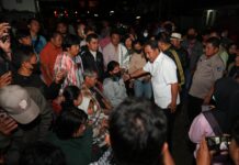 Kunjungi Korban Longsor, Bupati Tana Toraja Apresiasi Respon Cepat Pj Gubernur Sulsel