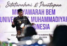 Pj Gubernur Sulsel Ajak BEM Unismuh se-Indonesia Tanam Pohon Serentak