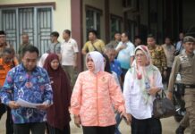 Ingin yang Terbaik, Ketua TP PKK Kota Makassar Tinjau Lokasi Lomba Kelurahan Terpadu di Manggala
