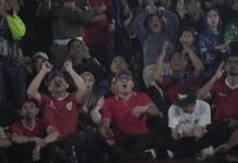 4 Titik Nobar Indonesia VS Irak Digelar Pemkot Makassar, Menariknya Ada 120 Gerobak Pisang Epe, Makan Gratis Loh, Luar Biasa Kan Wali Kotanya!