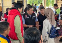 Helikopter Pembawa Bantuan Evakuasi 8 Korban Longsor di Luwu