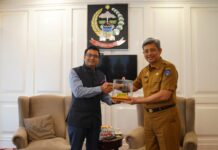 Pj Sekda Sulsel Tawarkan Kerjasama Industri Pengolahan Sutera saat Terima Kunjungan Konjen India