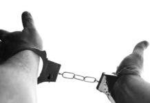 Asyik Pesta Miras di Sebuah Indekos, Belasan Pemuda Panakkukang Digulung Polisi