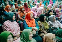 Lagu Daerah Sulsel Menghipnotis Penonton dan Juri di Gedung Kesenian Solo