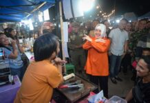Indira Yusuf Ismail Kunjungi Pasar Malam Utara Fest 2024 di Pelabuhan Paotere sembari Dorong UMKM