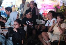 Ada Aksi Kocak Komedian Lokal Hibur Pengunjung di F8 2024 Makassar
