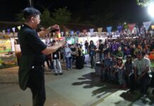Hibur Pengunjung F8 Makassar 2024 di Zona 5 dengan Menghadirkan Pesulap Ari Magic