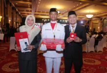Momen Cukup Membanggakan, Wakil Bupati Maros Suhartina Bohari Terima Duplikat Bendera Pusaka dari BPIP