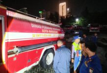 Damkarmat Makassar Tegaskan Pentingnya Mematuhi Aturan Prioritas Jalan Demi Keselamatan Pengendara